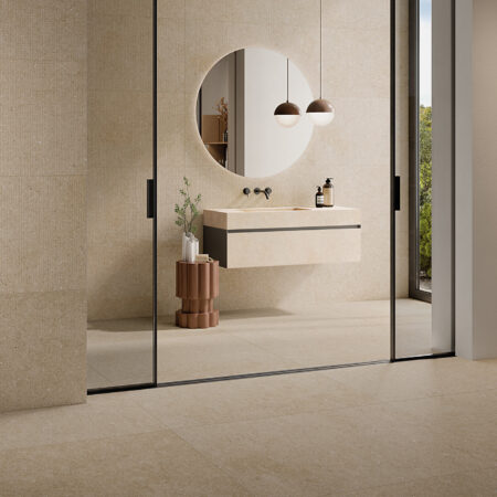 04_Moon-Cream_gallery