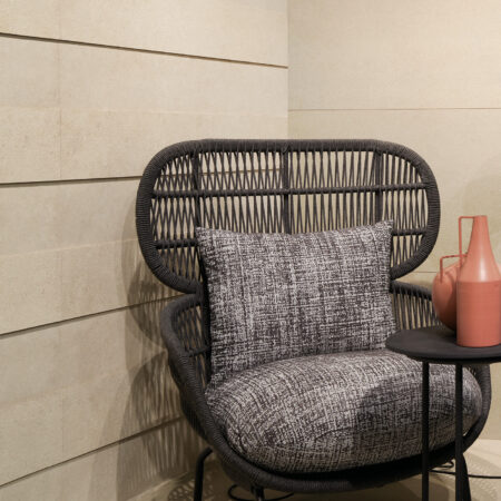 14_Moon-Cream_gallery